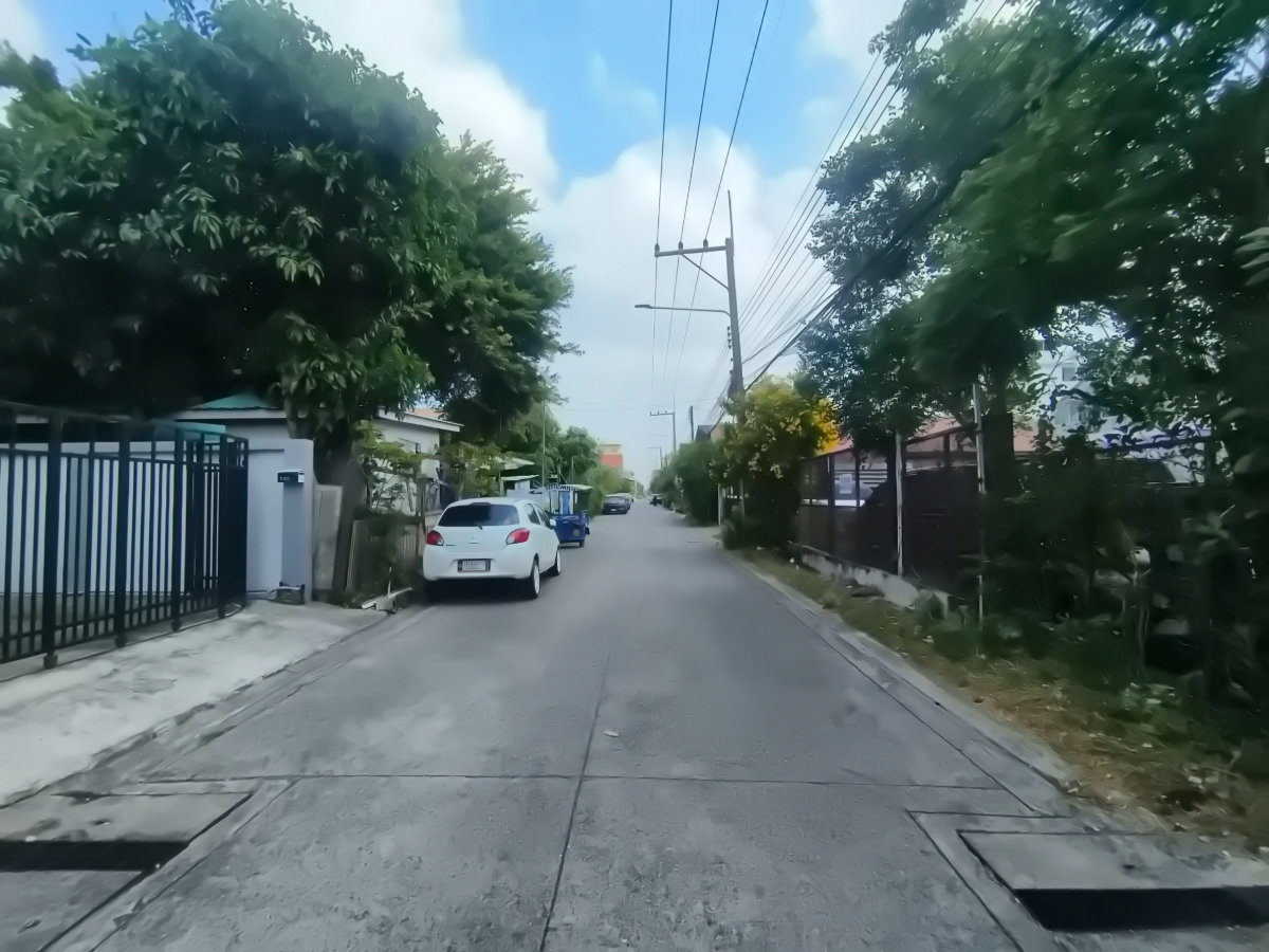 รูป บ้านใหม่พร้อมอยู่ รังสิต คลอง 1 ครัว Built-in สวย ไม่ต้องทำเพิ่ม เข้าอยู่ได้เลย ทำเลดี ใกล้ฟิวเจอร์พาร์ค รังสิต เดินทางสะดวก 2.xx ลบ. - รูปที่ 2/30