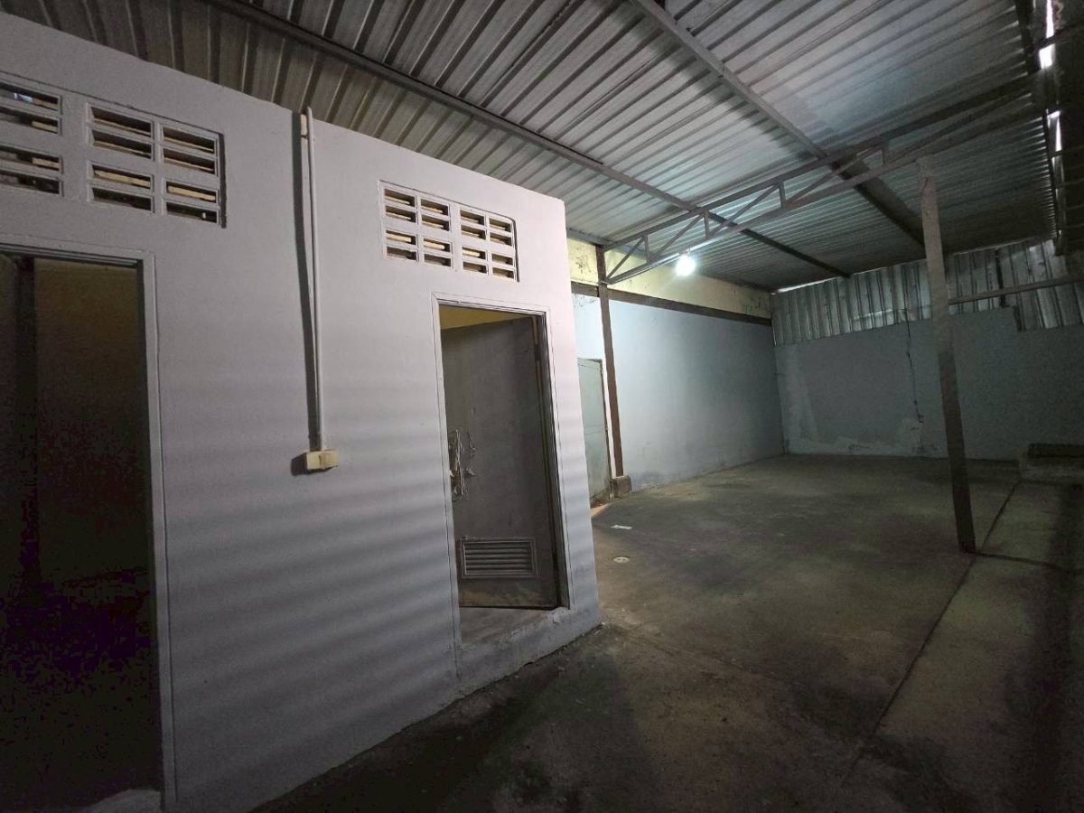 รูป ให้เช่า ขาย  โรงงาน โกดัง  คลังสินค้า พร้อมออฟฟิศ 2 ชั้น ไฟฟ้า 3 เฟส 100A  ซอยเจอาร์ 2 บางน้ำจืด สมุทรสาคร - รูปที่ 11/11