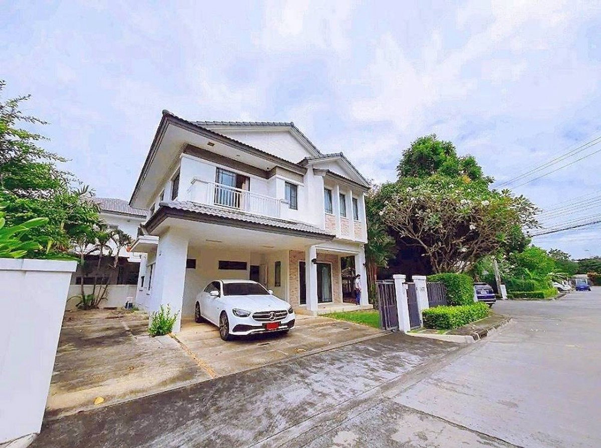 รูป ให้เช่าบ้านเดี่ยว หมู่บ้านมัณฑนา เลค วัชรพล สุขาภิบาล 5 บ้านหลังมุม ใกล้สถานีรถไฟฟ้า สายสีเขียว (N.2048) - รูปที่ 1/11