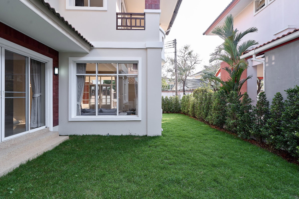 รูป ใจกลางโซนโรงเรียนนานาชาติ บ้าน Tropical Style หลังใหญ่ 231 ตร.ม. | กุลพันธ์วิลล์ 10 ใกล้ Unity / ACIS / Varee - รูปที่ 35/36