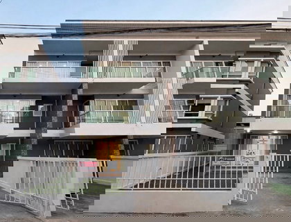 รูปภาพ WS6977 🔥 3-story townhome for rent, On Nut – Srinakarin area, near MRT Srinakarin 38 (only 1.2 km). Rental price: 36,000 baht/month.