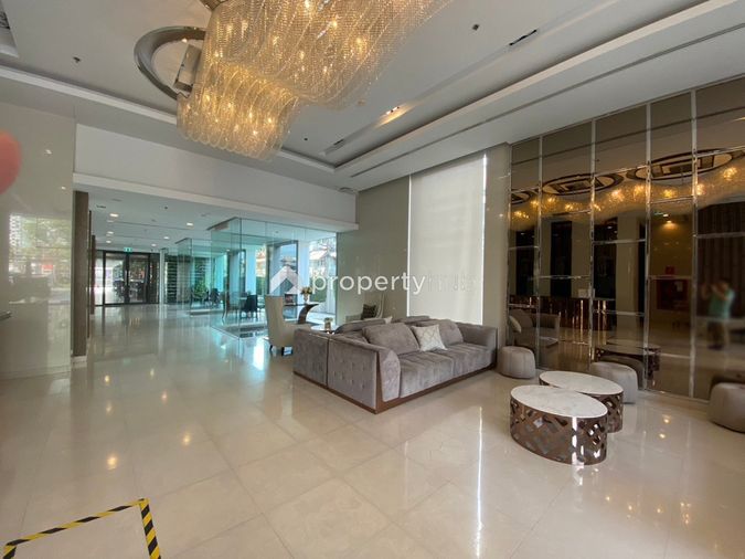 Bright Wongwian Yai