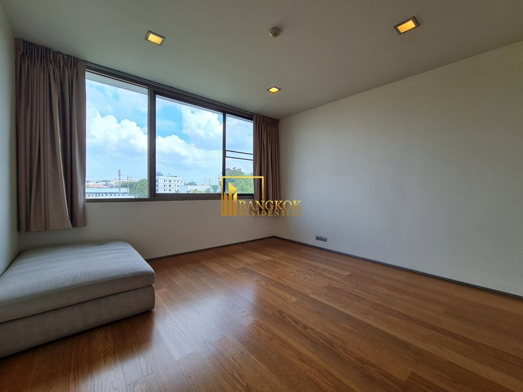 picture Ficus Lane | Impressive 3 Bedroom Condo in Phra Khanong - BR15945CD - 15/36