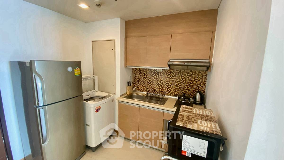 picture 1-BR Condo at Le Luk Condominium near BTS Phra Khanong (ID 2777044) - 12/13