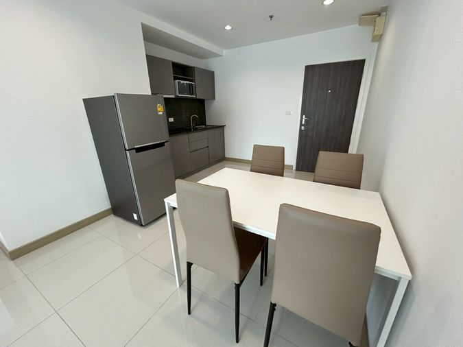 2-bed condo for rent, 59 sqm, Thana Astoria