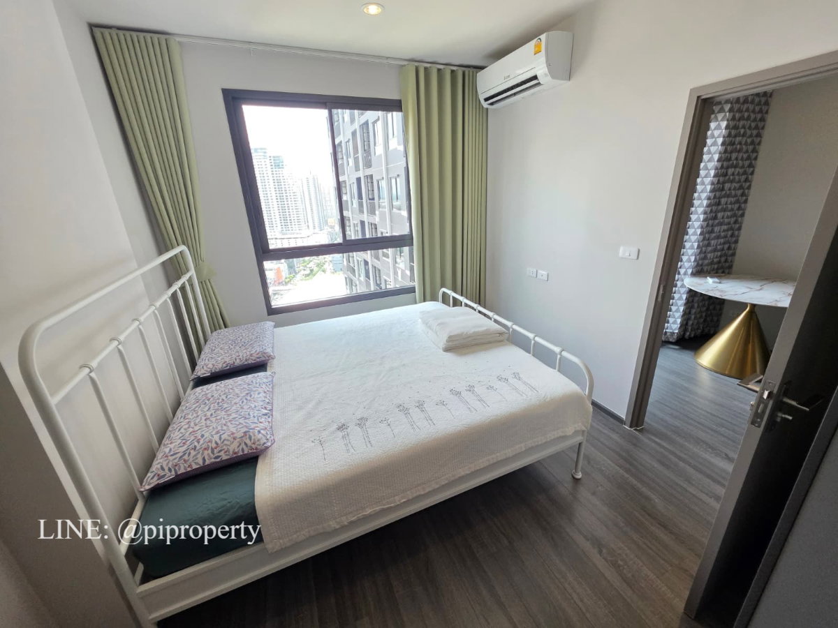 รูป ห้องพักพร้อมเฟอร์นิเจอร์ครบครันให้เช่า ในย่านสุขุมวิท - พระราม 4 พร้อมเข้าอยู่ได้ทันที - รูปที่ 18/34