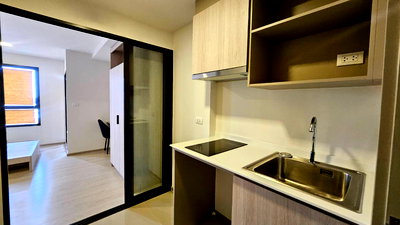 ขายคอนโด : คอนโดพร้อมอยู่ใกล้สนามบินสุวรรณภูมิ Dcondo แอร์ Latkrabang