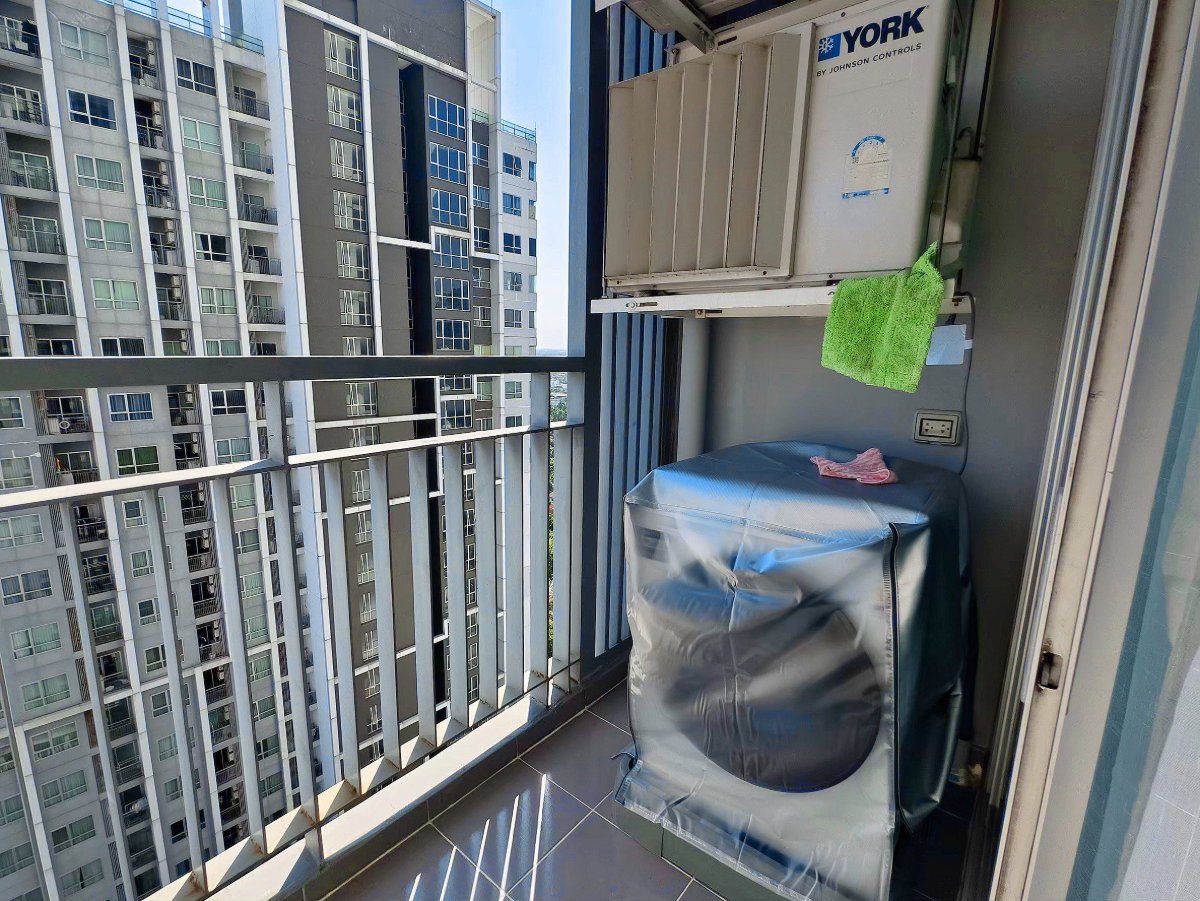 รูป ขายพร้อมผู้เช่า คอนโดติด BTS วุฒากาศ เหมาะสำหรับนักลงทุนที่ใช้เงินไม่ถึง 3 ล้าน แต่สร้างผลตอบแทนได้มากกว่า 5.5% ต่อปี ผู้เช่าต่อสัญญายาวถึงมีนา ปี2570 - รูปที่ 5/13