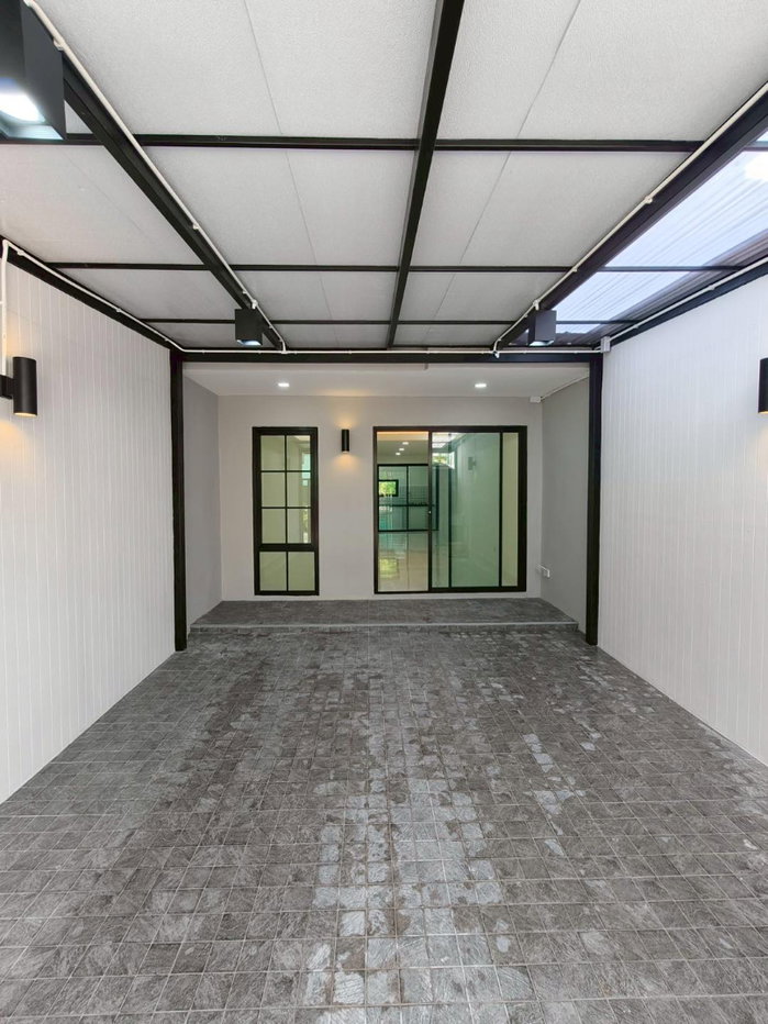 รูป R106 🏠 ขายทาวน์โฮม 2 ชั้น | หมู่บ้านปรีชา 11 มีนบุรี  ทำเลเข้า–ออกสะดวก  ทำเลเข้า–ออกสะดวก เพียง 2.19 ลบ. - รูปที่ 2/21