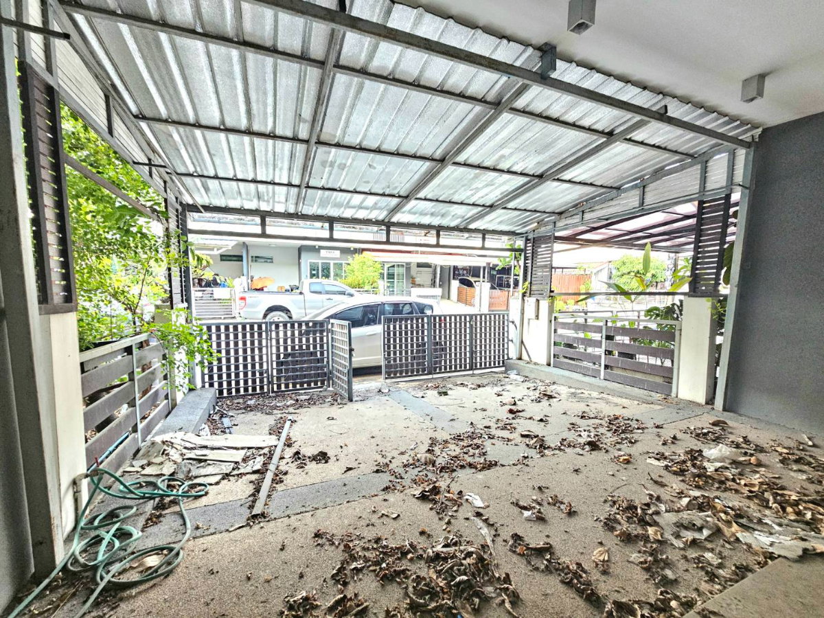 รูป ขายด่วน! ทาวน์โฮม3 นอน 2 น้ำ เดอะคอนเนค 15 ใกล้ Airport link บ้านทับช้าง - รูปที่ 11/15