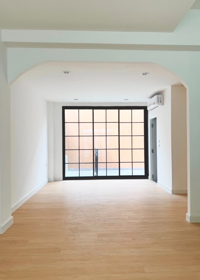 รูป 🏠💫 ปล่อยเช่าทาวน์โฮม 3 ชั้น รีโนเวทใหม่ ครัวจัดเต็ม ทำเลเลียบด่วน–เอกมัย 💫🏠 - รูปที่ 11/20