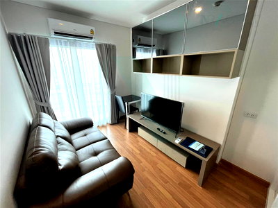 Condos for rent : For Rent Condo LUMPINI PLACE RATCHADA - SATHU Building 1, Floor 24,1 bed room, Room size 28.00 sqm