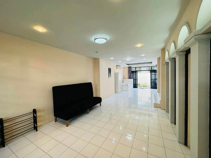รูป 🌟 Moo Baan Chicha castle Sukhumvit 31 Size 350 SQ.M Type 3 Bedroom 4 Bathroom  Rental.90,000 THB - รูปที่ 4/8