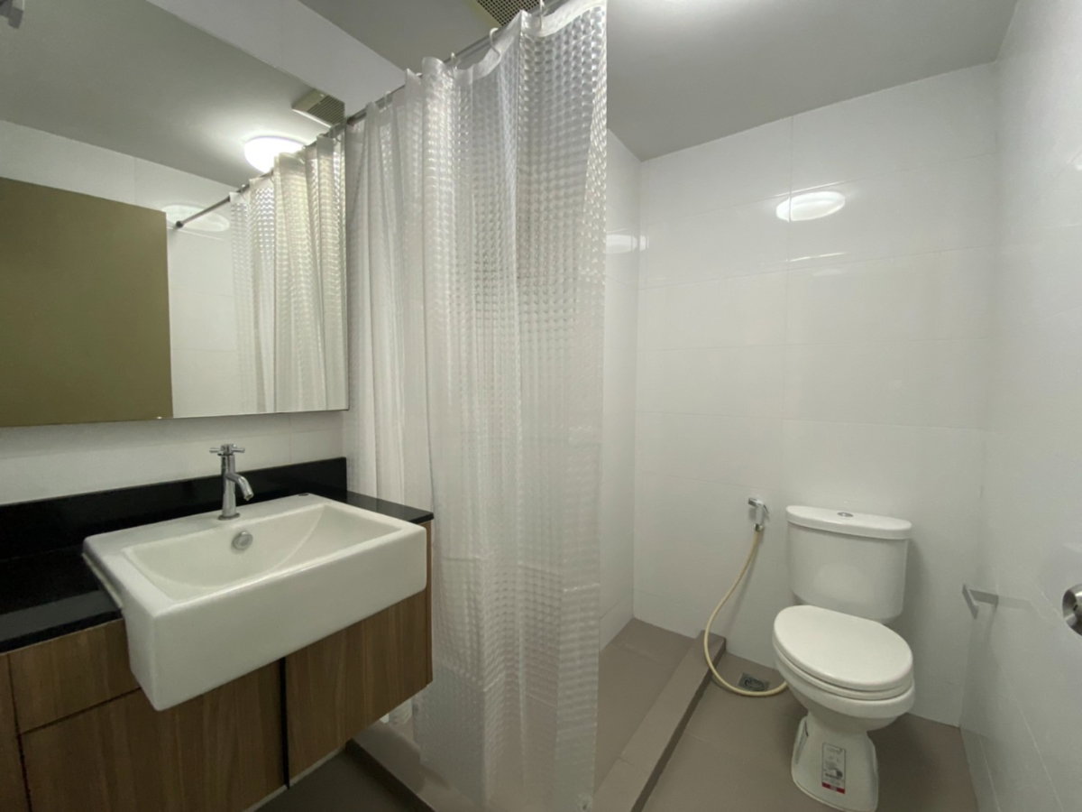 picture For rent Chapter One The Campus Kaset - 7/13