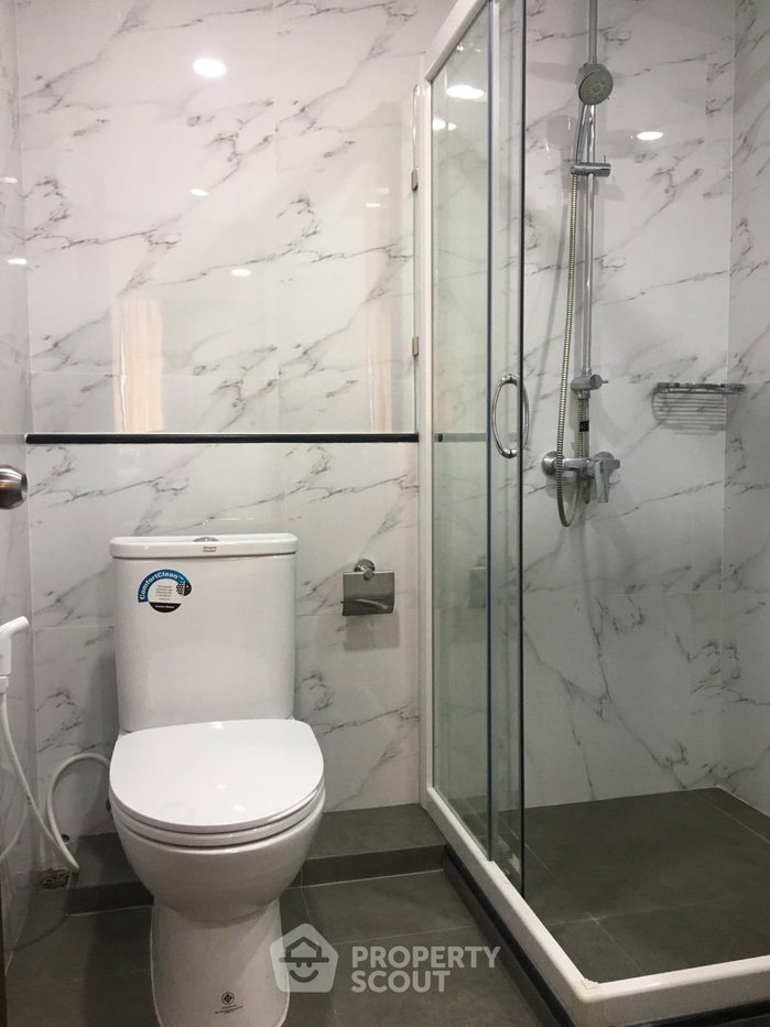 รูป คอนโด 2-ห้องนอน ที่ มอนเทอเรย์ เพลส สุขุมวิท 16 ใกล้ MRT ศูนย์การประชุมแห่งชาติสิริกิติ์ (ID 514703) - รูปที่ 7/8