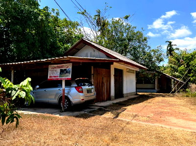 บ้านเดี่ยว ตรัง : ขายบ้าน2หลัง พร้อมที่ดิน ติดถนนทางหลวง