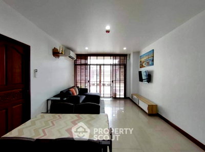 Condos for rent : 1-BR Condo at Klang Krung Resort (Ratchada 7) near MRT Huai Khwang (ID 573692)