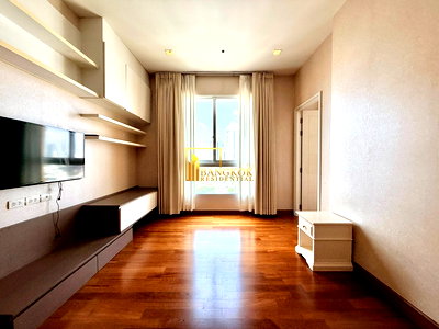 คอนโดให้เช่า : Ivy Sathorn | Cozy 2 Bedroom Condo For Rent in CBD Area - BR61093CD