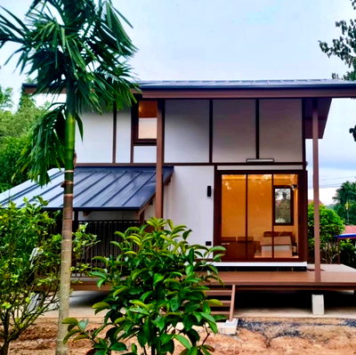ขายบ้านเดี่ยว : ขายบ้านสำเร็จรูป บ้านโมดูลาร์ สไตล์ loft 1 ห้องนอน 1ห้องน้ำ ระเบียง และมีบ้านสำหรับสัตว์เลี้ยง รับสร้างทั่วประเทศ