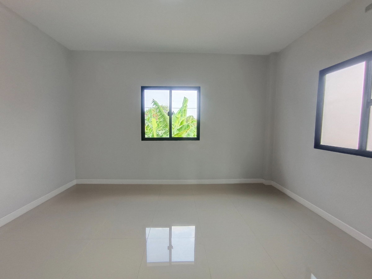 รูป บ้านใหม่พร้อมอยู่ รังสิต คลอง 1 ครัว Built-in สวย ไม่ต้องทำเพิ่ม เข้าอยู่ได้เลย ทำเลดี ใกล้ฟิวเจอร์พาร์ค รังสิต เดินทางสะดวก 2.xx ลบ. - รูปที่ 26/30