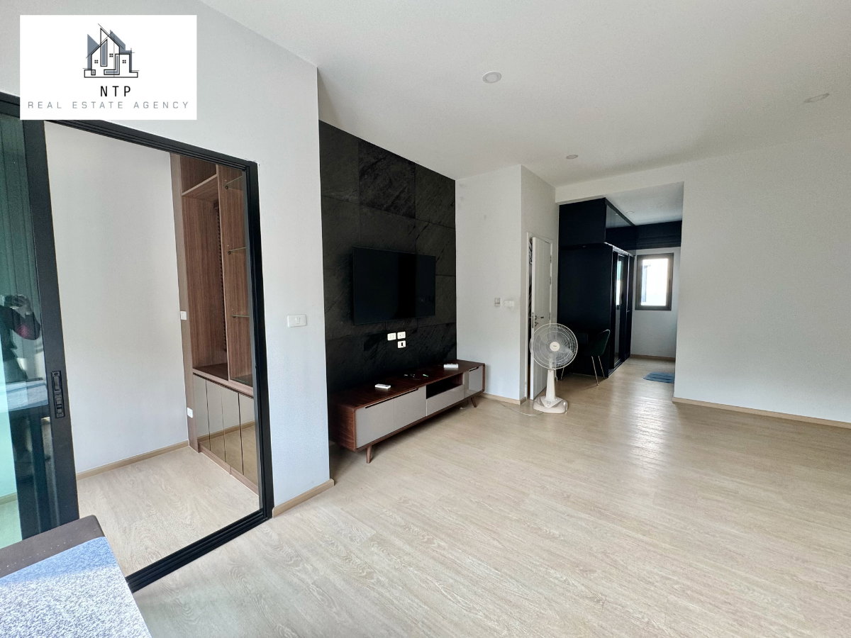 รูป ให้เช่า 🚨 Townhome 3 ชั้น ทำเลดี รถไม่ติด หน้าหมู่บ้านมี Community Mall เดินไปได้เลย ใกล้ Mega Bangna ไม่ถึง 10 นาที บ้านติดถนนสุขาภิบาล2 ใกล้เจโม - รูปที่ 13/45