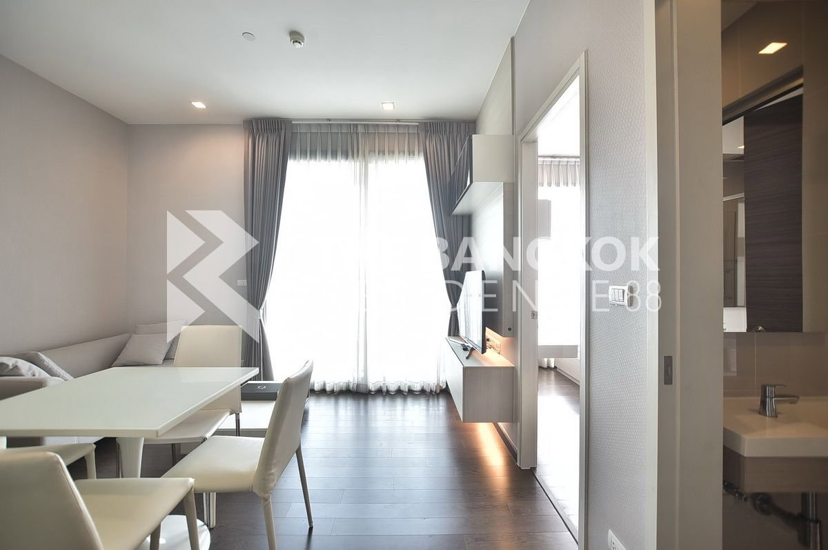 รูป  เช่าคอนโด 🎯Q Asoke ใกล้ MRT เพชรบุรี 💚 1นอน 38ตรม ห้องสวย รีโนเวทใหม่ 20K  - รูปที่ 8/8