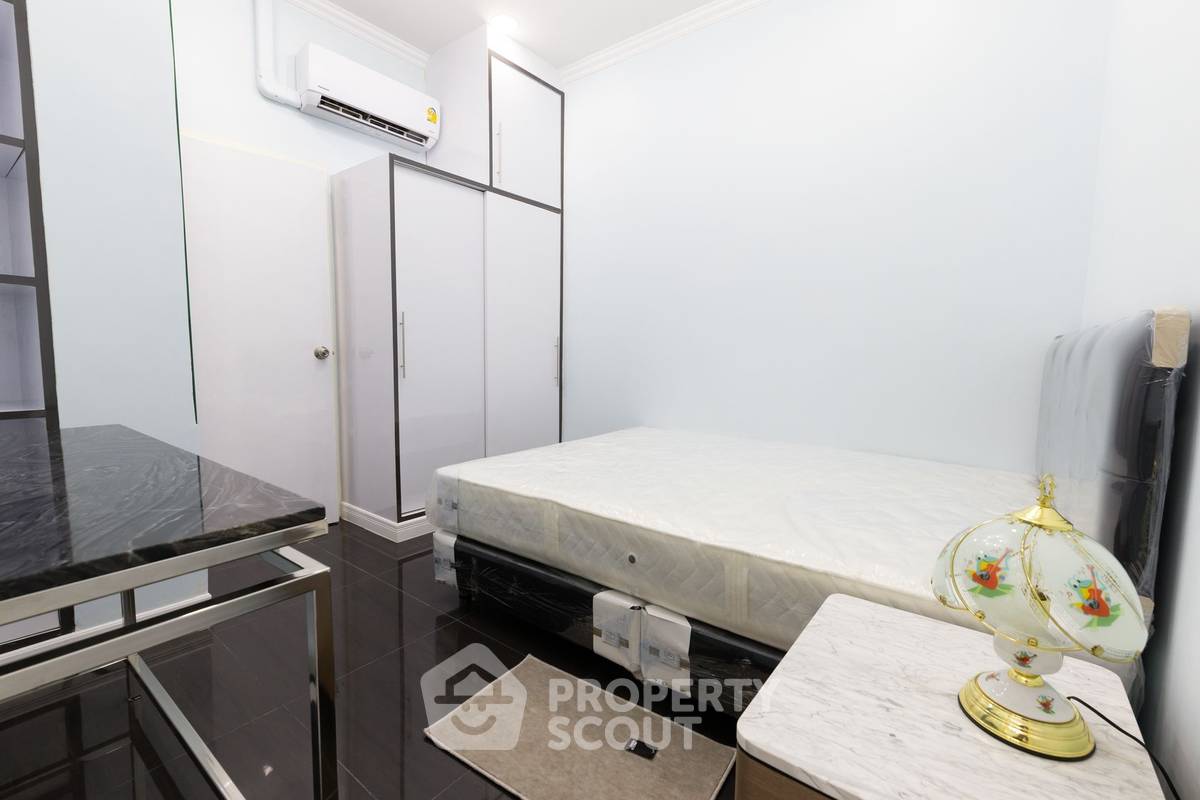 รูป คอนโด 2-ห้องนอน ที่ เพรสซิเดนท์ ปาร์ค คอนโดมิเนี่ยม ใกล้ MRT ศูนย์การประชุมแห่งชาติสิริกิติ์ (ID 692868) - รูปที่ 6/11