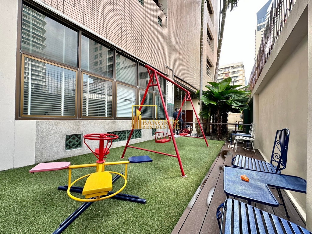 รูป Large 3 Bedroom Phrom Phong Apartment With Private Terrace - BR0961AP - รูปที่ 38/44