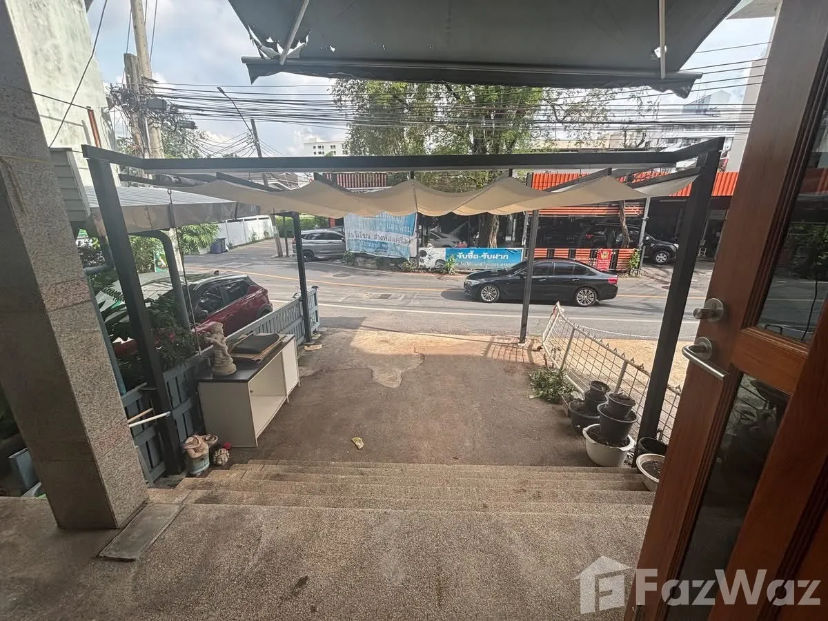 รูป ทาวน์เฮ้าส์ให้เช่า 6 ห้องนอน ใน คลองตันเหนือ, กรุงเทพมหานคร 6153934 - รูปที่ 3/15