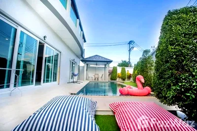 Houses for rent Phuket : 4 Bedroom Villa for rent in Rawai, Phuket  6129122