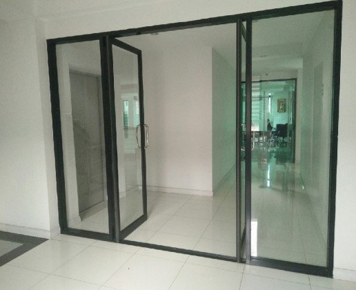 รูป ให้เช่าอาคารสำนักงาน 4 ชั้น พร้อมที่พักชั้นบน / ทำเลซอยคู้บอน / ริมถนนคู้บอน / จอดรถ 12 คัน / แอร์ 23 เครื่อง / เหมาะหลากหลายธุรกิจ - รูปที่ 15/23
