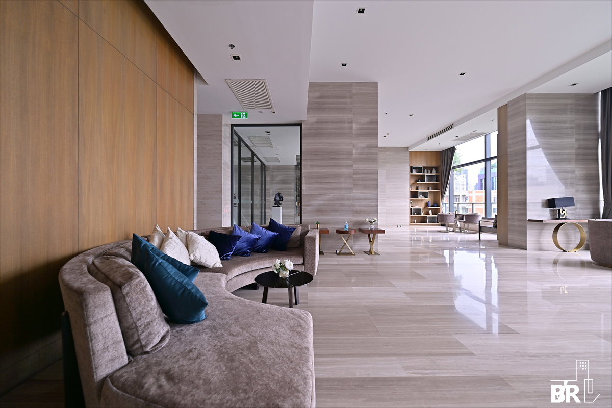 picture  Condo for Rent 💎Circle Living Prototype  near MRT Phetchaburi,  2BR 84sqm, Stunning unit  🌃  - 4/5