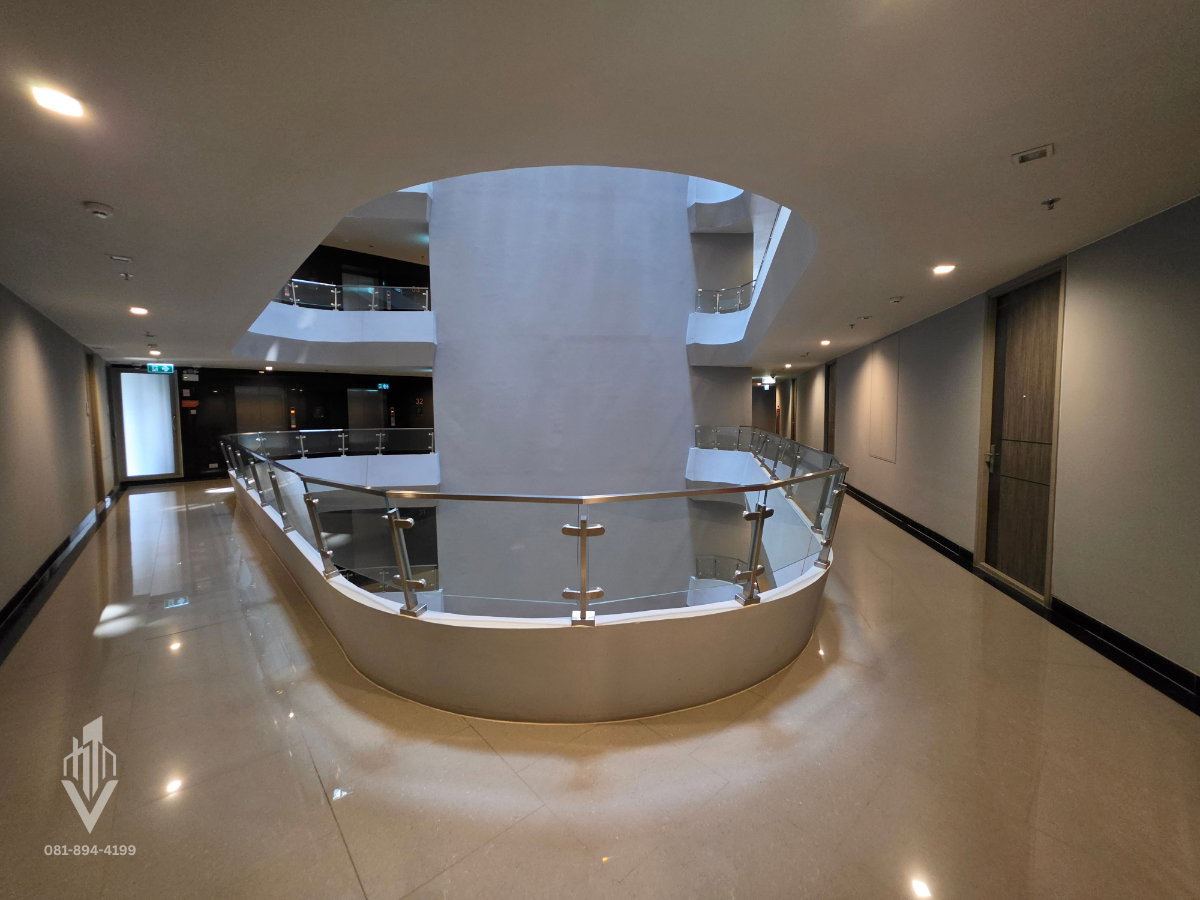 รูป ใช้ชีวิตระดับ Rare Item... 0 เมตรจาก BTS อนุสาวรีย์ชัยฯ! 🏙️✨ - รูปที่ 15/15