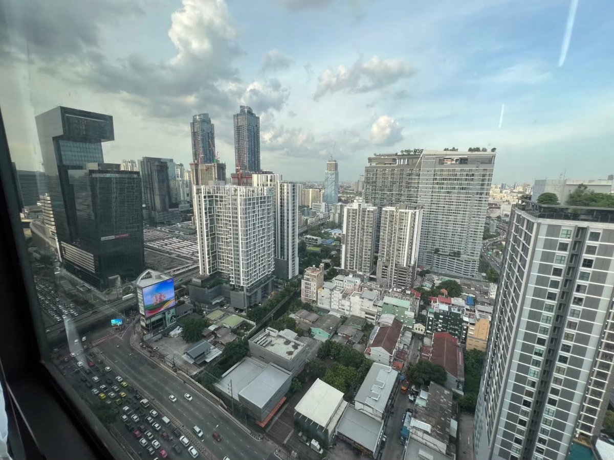 picture 🔥 Condo for Rent: Rhythm Asoke 1 | High Floor (34th) | ~300m to MRT Phra Ram 9 - 9/13