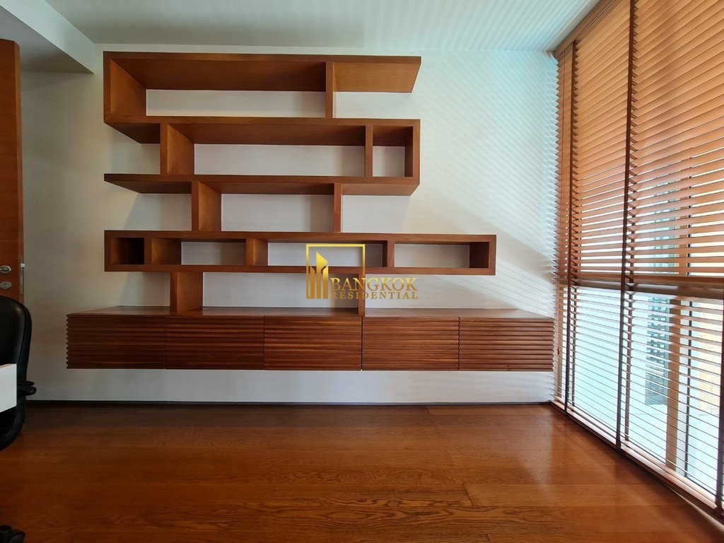 picture Ficus Lane | Impressive 3 Bedroom Condo in Phra Khanong - BR15945CD - 8/36