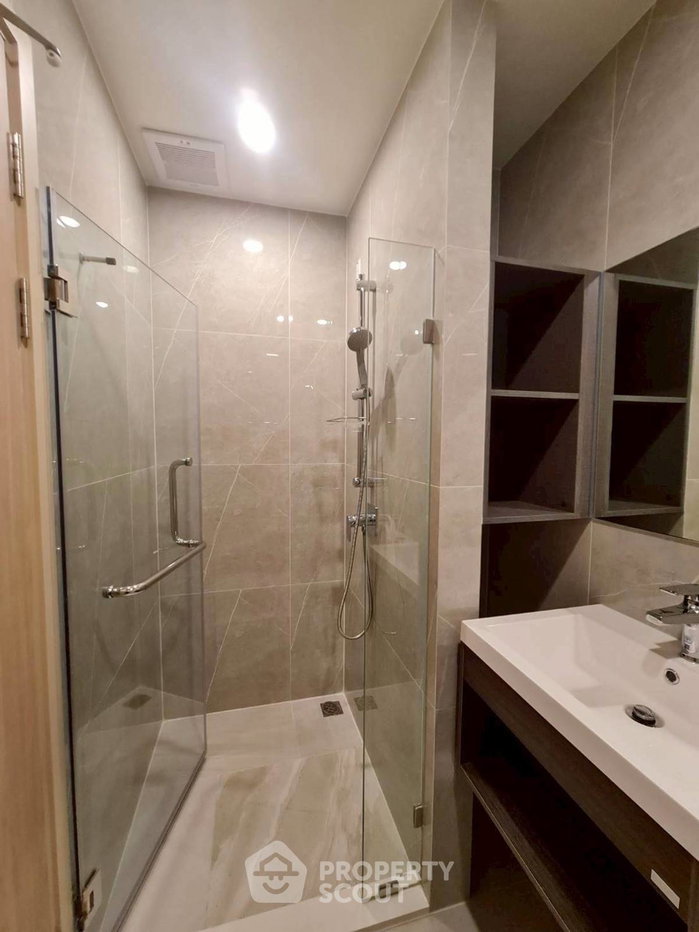 picture 1-BR Condo at Nue District R9 near MRT Phra Ram 9 (ID 2524181) - 2/9