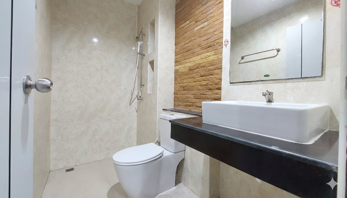picture The Room 2  Condo Bang Saen Chonburi - 7/11