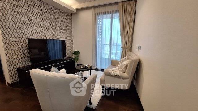 รูป คอนโด 2-ห้องนอน ที่ เดอะ ลุมพินี 24 ใกล้ BTS พร้อมพงษ์ (ID 2774617) - รูปที่ 2/6