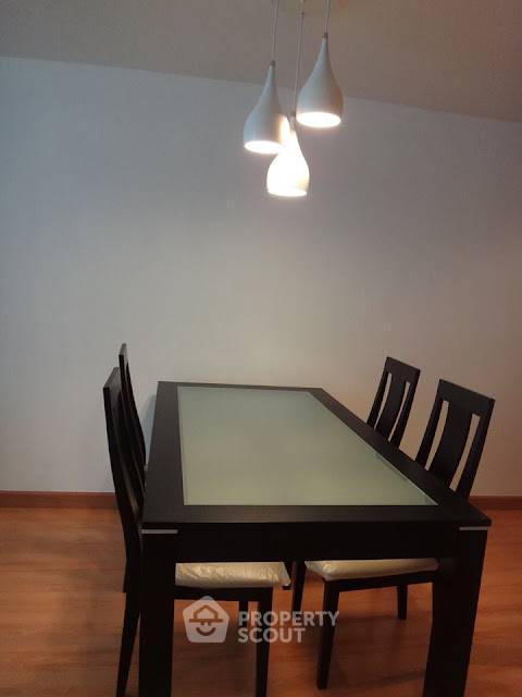 รูป คอนโด 2-ห้องนอน ที่ สีลม เทอเรส คอนโดมิเนียม ใกล้ BTS ศาลาแดง (ID 2773938) - รูปที่ 9/10