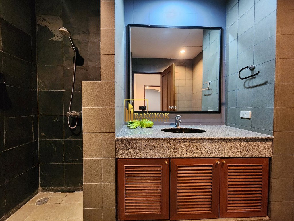 รูป Large 3 Bedroom Phrom Phong Apartment With Private Terrace - BR0961AP - รูปที่ 18/44