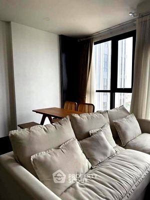Condos for rent Ekamai International School : 2-BR Condo at Park Origin Thonglor near BTS Thong Lor (ID 2546697)