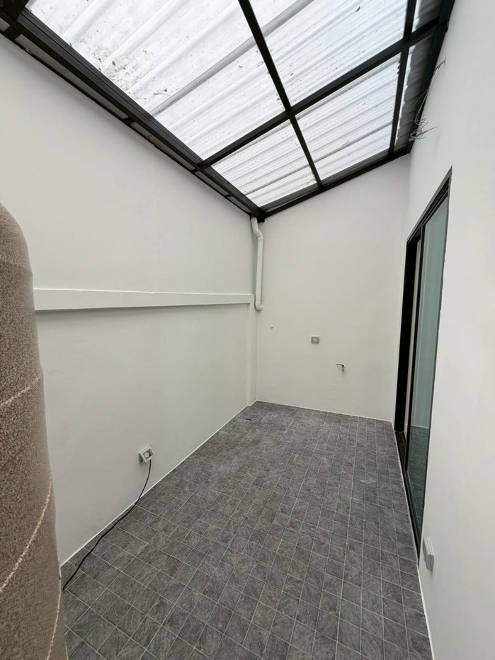 รูป ขายทาวน์โฮม : โครงการซิกเนเจอร์ วัชรพล พื้นที่ 17 ตารางวา 3 ห้องนอน 3 ห้องน้ำ ตกแต่งใหม่พร้อมอยู่ - รูปที่ 9/20