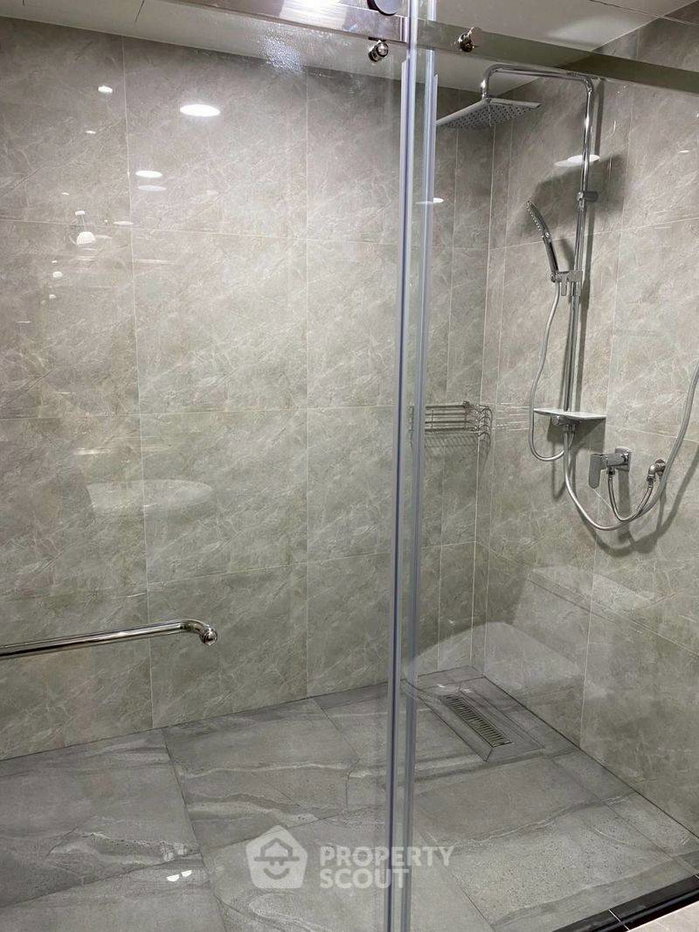 รูป คอนโด 4-ห้องนอน ที่ ดีเอส ทาวเวอร์ 1 ใกล้ BTS พร้อมพงษ์ (ID 2773481) - รูปที่ 12/14