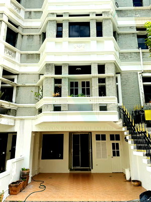 Townhouses for rent Bangkok : For Rent 4-story Townhouse CHICHA CASTLE 3 bedroom 4 bathroom