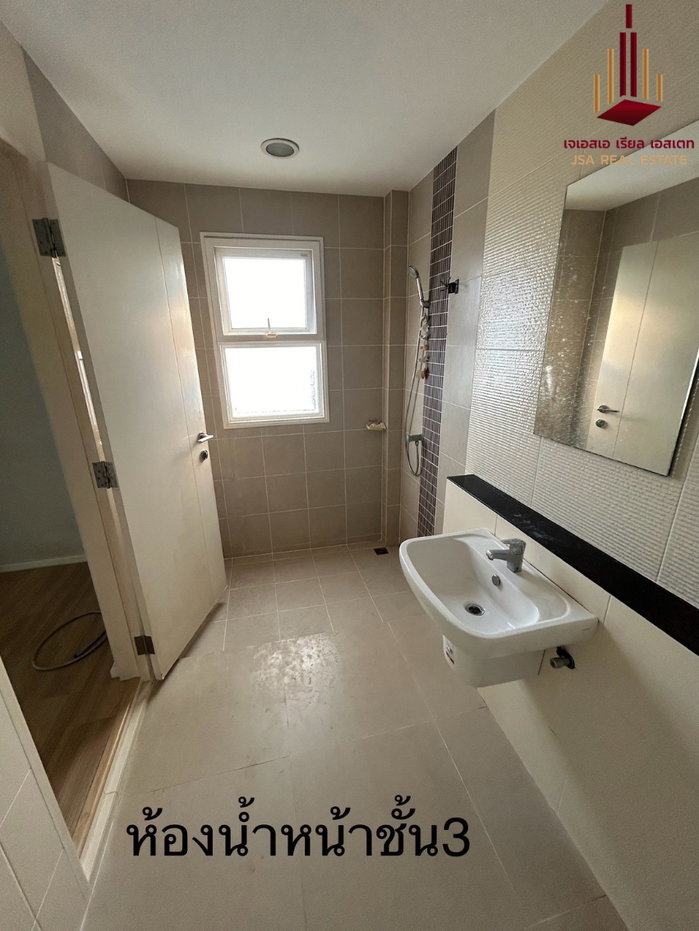 picture ✨ For Sale: Baan Klang Muang Suanluang ✨   💰 Only 7,600,000 THB - 9/10