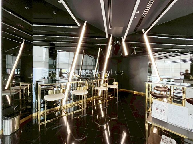 Knightsbridge Space Rama 9