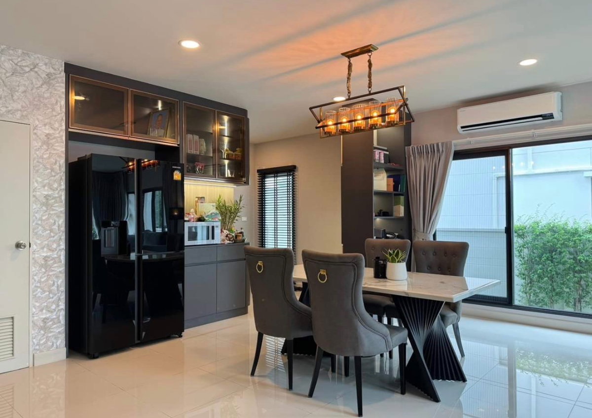 รูป บ้านเดี่ยวให้เช่า 📍 Centro Bangna 📍 3 ห้องนอน 4 ห้องน้ำ เฟอร์นิเจอร์ และ เครื่องใช้ไฟฟ้าครบ  - รูปที่ 4/11