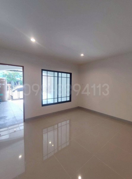 รูป ขายทาวน์เฮ้าส์ 2 ชั้น หมู่บ้านเคซี รามอินทรา3 เนื้อที่ 16 ตรว 2นอน 2น้ำ ต่อเติมบางส่วน พร้อมของแถมมากมาย - รูปที่ 3/8