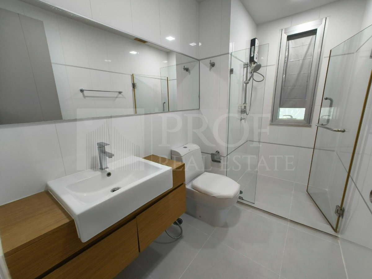 รูป งบไม่ถึงสามหมื่น ได้ 2 ห้องนอน ใจกลางเมือง - รูปที่ 10/14