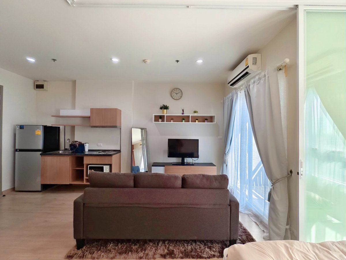 รูป ขายพร้อมผู้เช่า คอนโดติด BTS วุฒากาศ เหมาะสำหรับนักลงทุนที่ใช้เงินไม่ถึง 3 ล้าน แต่สร้างผลตอบแทนได้มากกว่า 5.5% ต่อปี ผู้เช่าต่อสัญญายาวถึงมีนา ปี2570 - รูปที่ 7/13